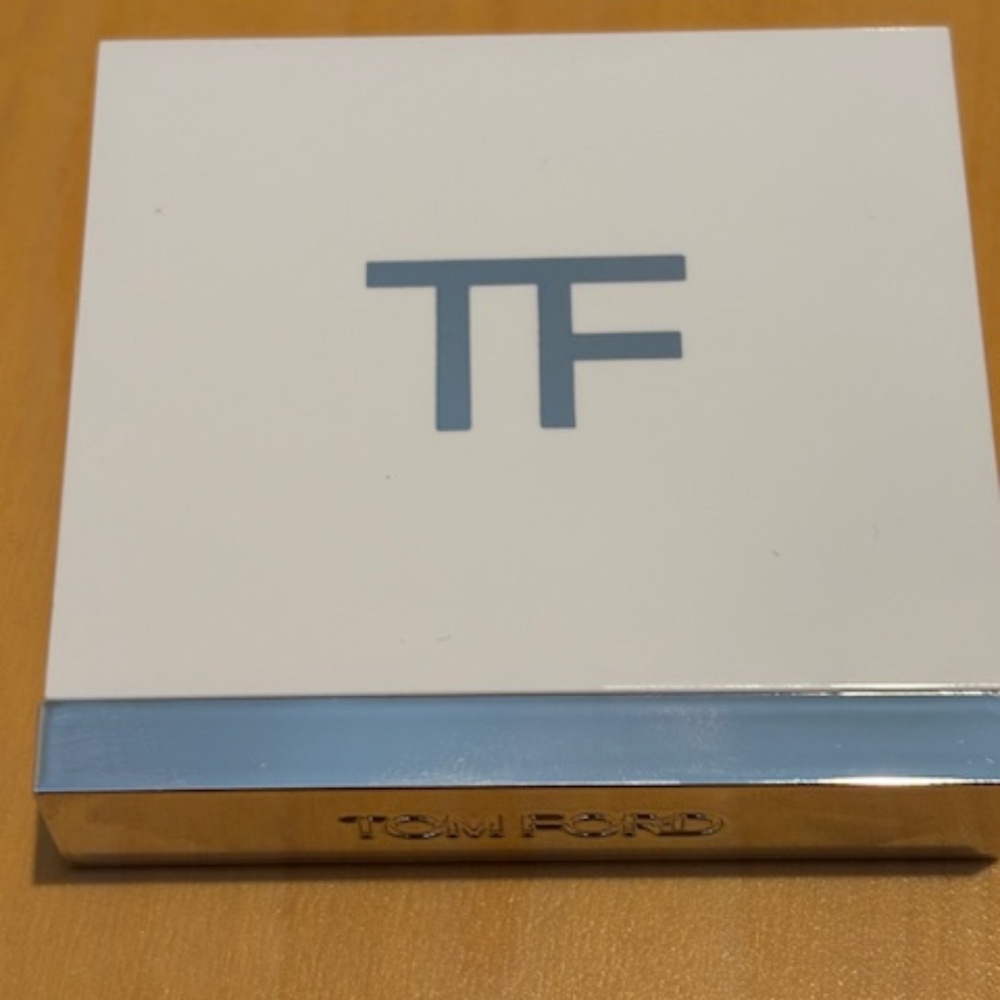 TOM FORD Highlighter